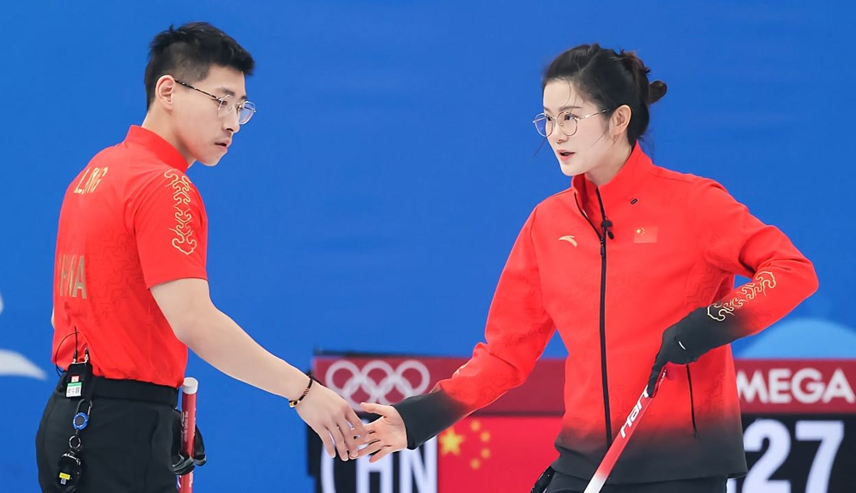 加拿大队勇夺前八，惜败瑞典队的简单介绍