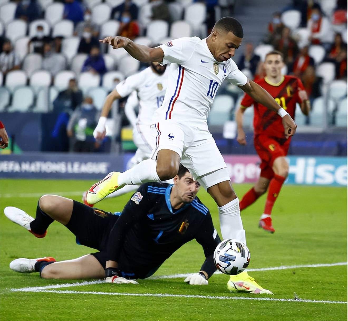 比利时在欧国联赛中止步半决赛