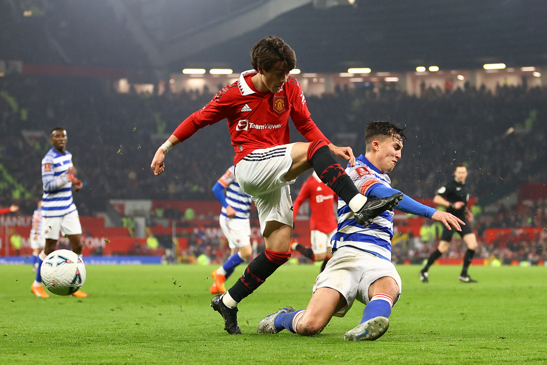 布鲁日俱乐部正面临紧张的欧洲足球联赛的简单介绍