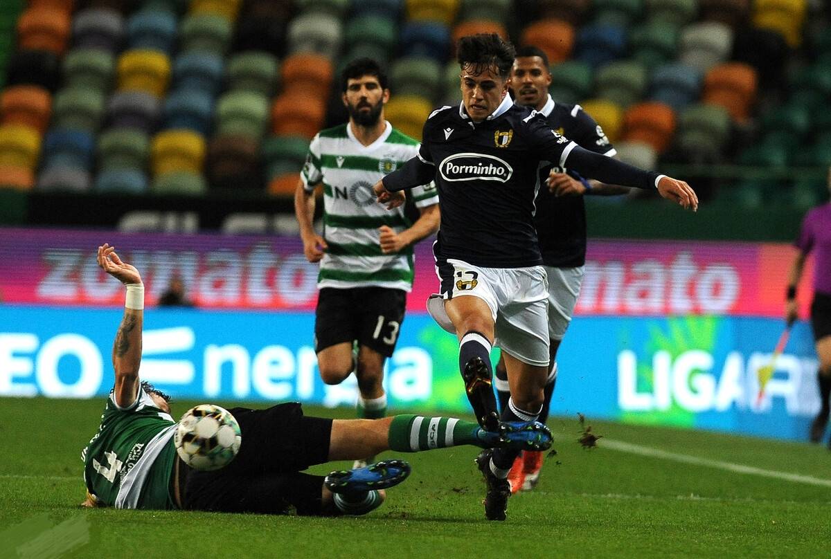 关于柏林赫塔主帅调整阵容，取得重要胜利的信息