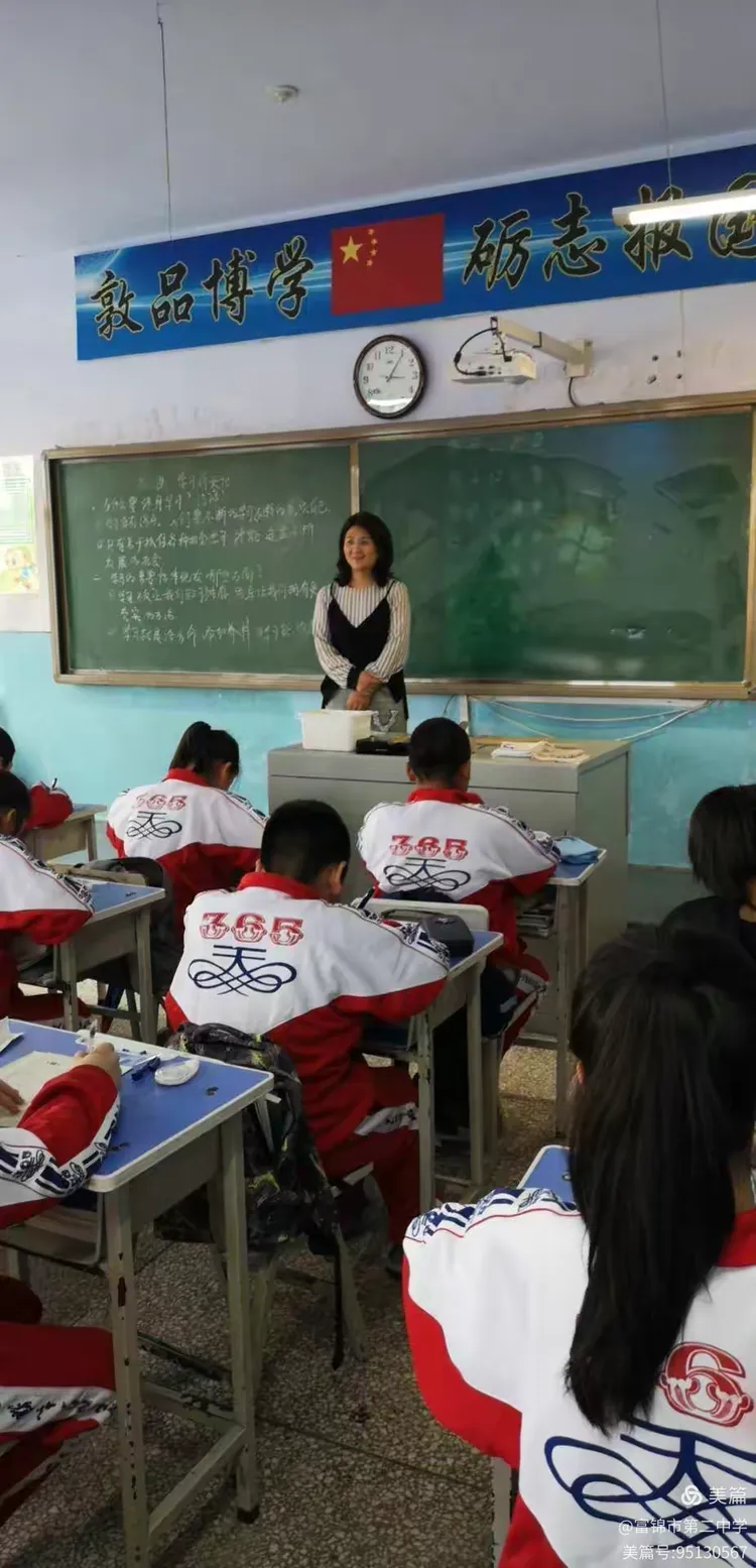 裁判管理有方，比赛秩序井然