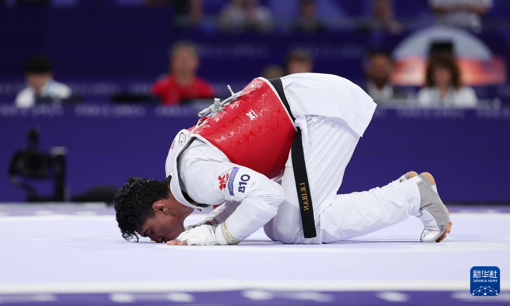 泰国跆拳道选手火力全开夺冠