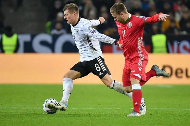 铁血奋战！法国队准备迎战德国队