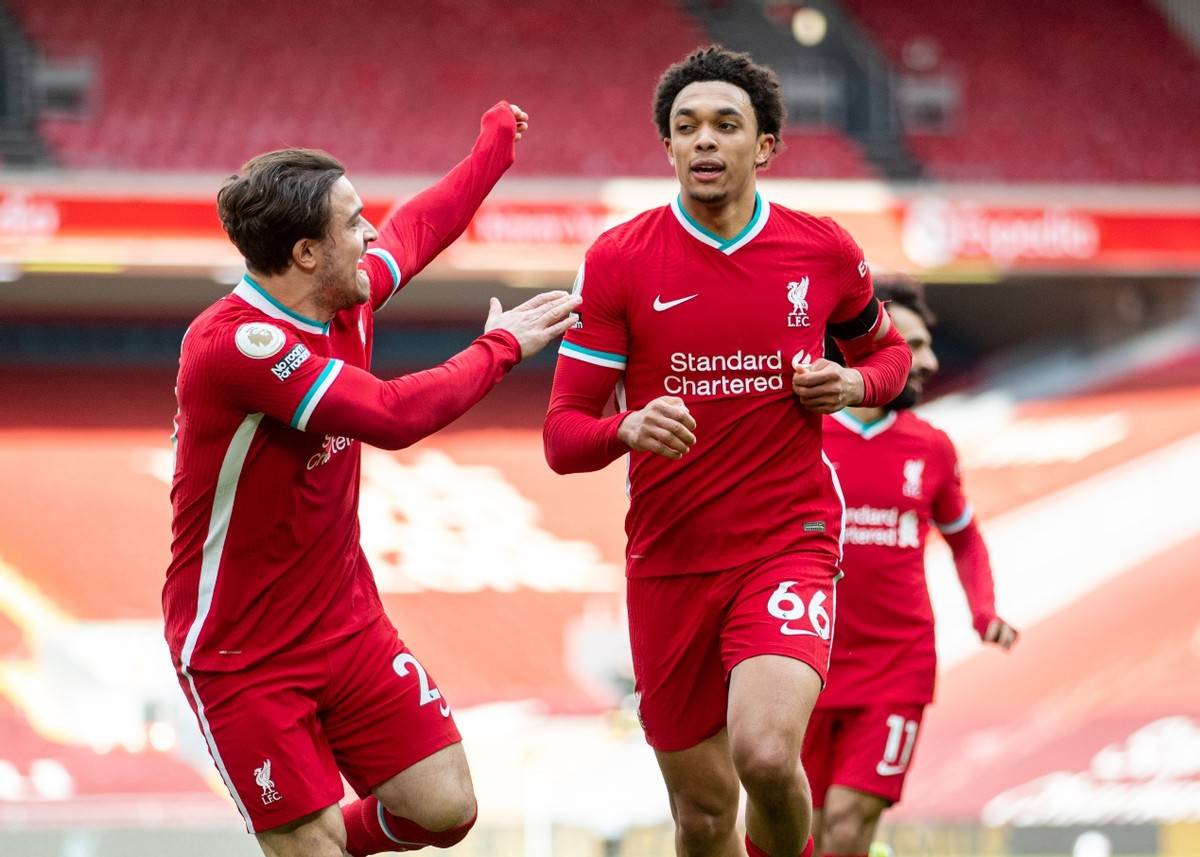 关于利物浦主场击败哈德斯菲尔德，英超榜首优势继续扩大！的信息