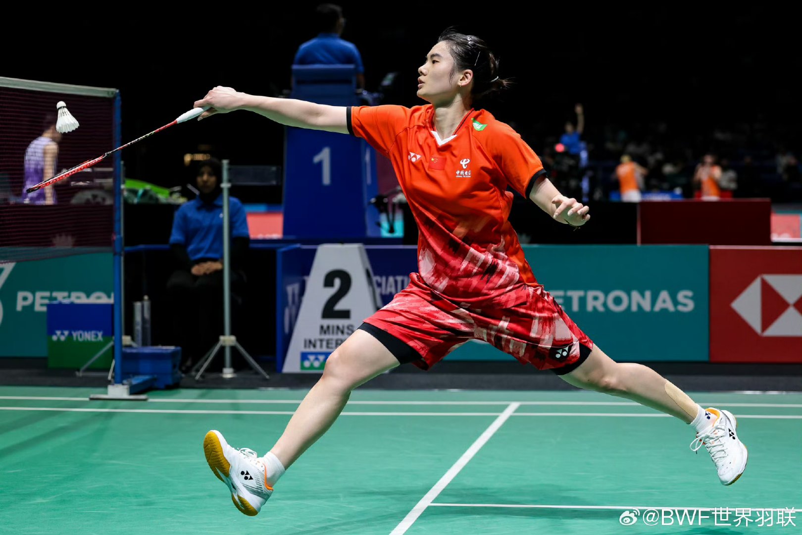 韩国羽毛球队鏖战印度羽毛球队，陶菲克送出助攻