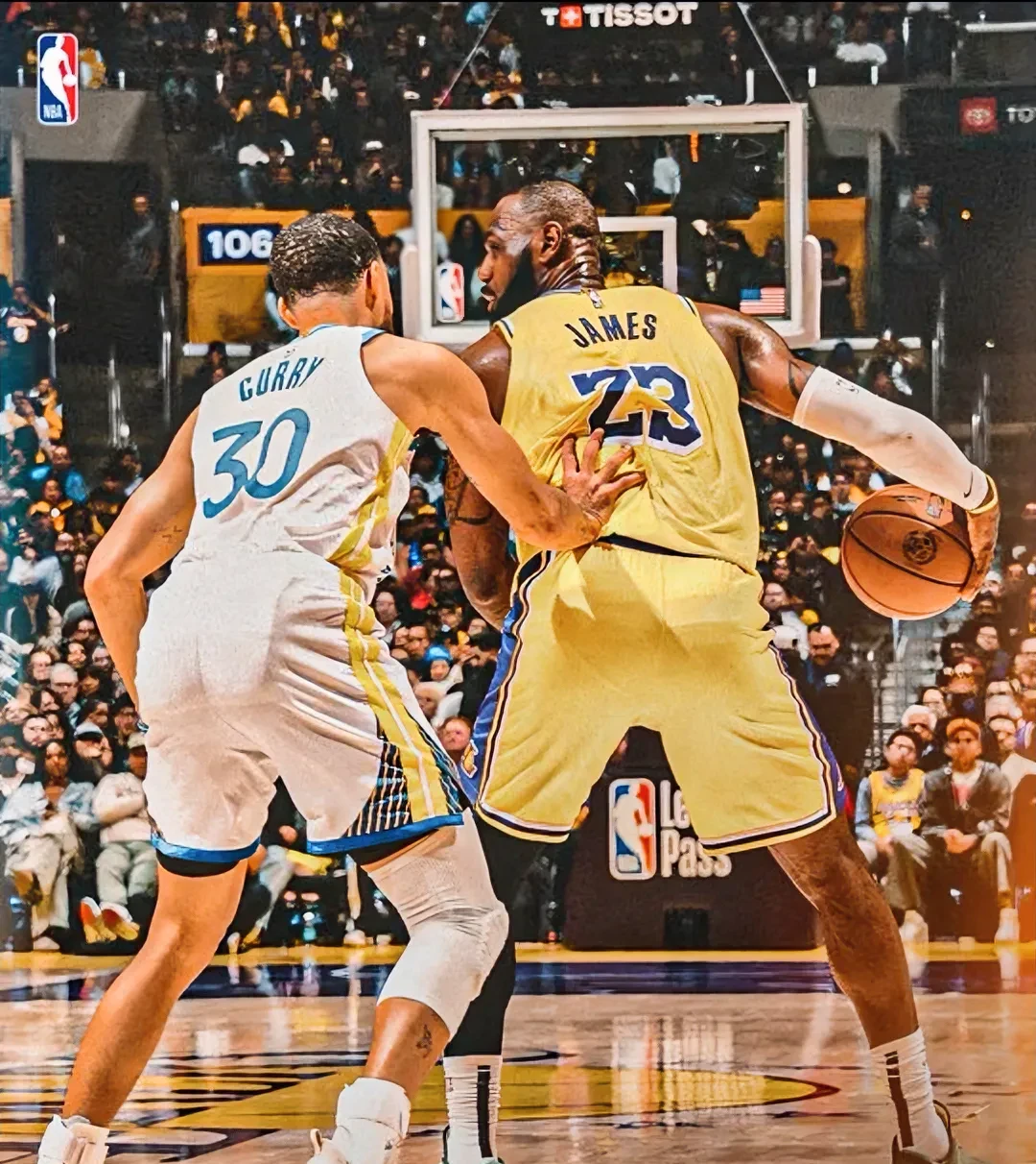 勇士击败湖人迎来四连胜