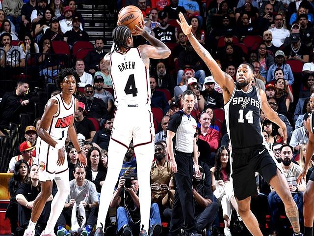 火箭逆袭马刺，完成惊艳逆转