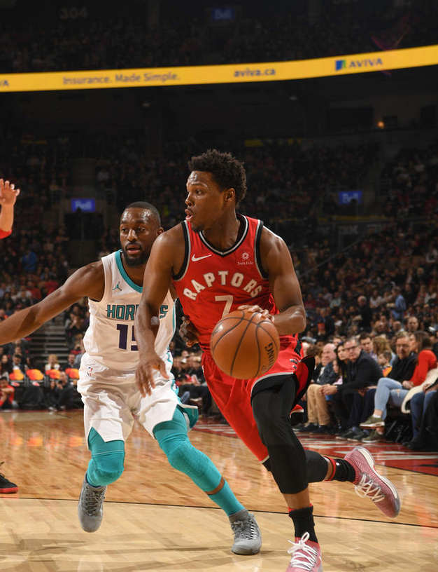 猛龙主场擒下爵士迎四连胜